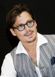 Johnny Depp - "Pirates of the Caribbean: On Stranger Tides" press conference portraits by Armando Gallo (Beverly Hills, May 4, 2011) - 22xHQ ZaTnlsCR
