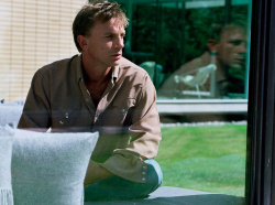 Daniel Craig - Daniel Craig - Unkown Photoshoot - 24xHQ ZkCG8x3v